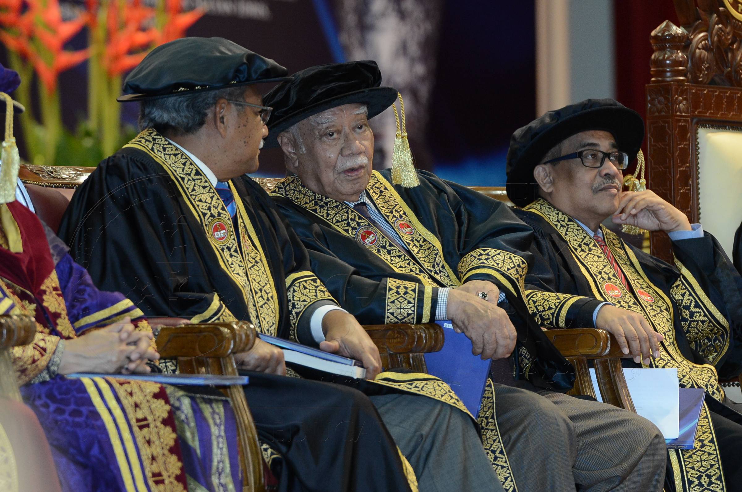 PRO 15 104 konvo BKK S14434